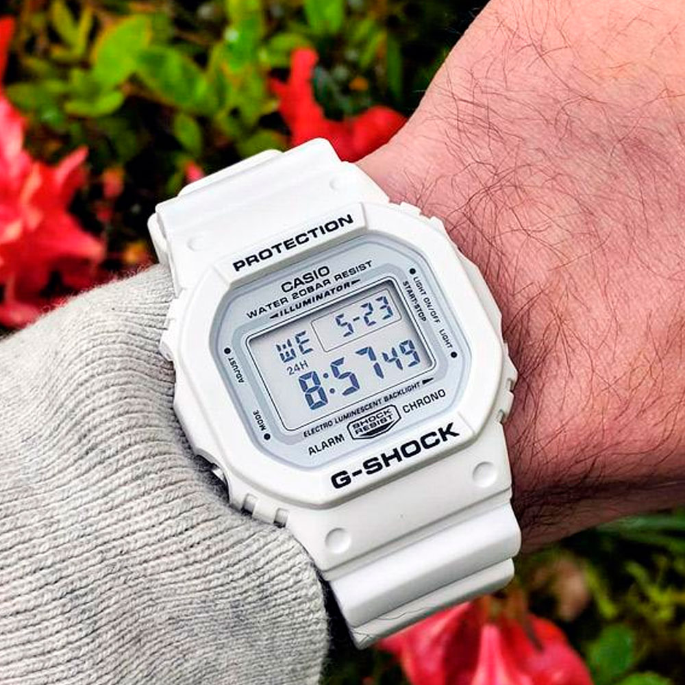 Японские наручные часы мужские Casio G-SHOCK  DW-5600MW-7E с хронографом | Casio 