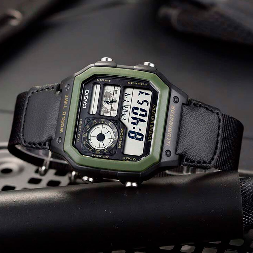 Японские часы мужские CASIO Collection Illuminator AE-1200WHB-1B с хронографом | Casio 