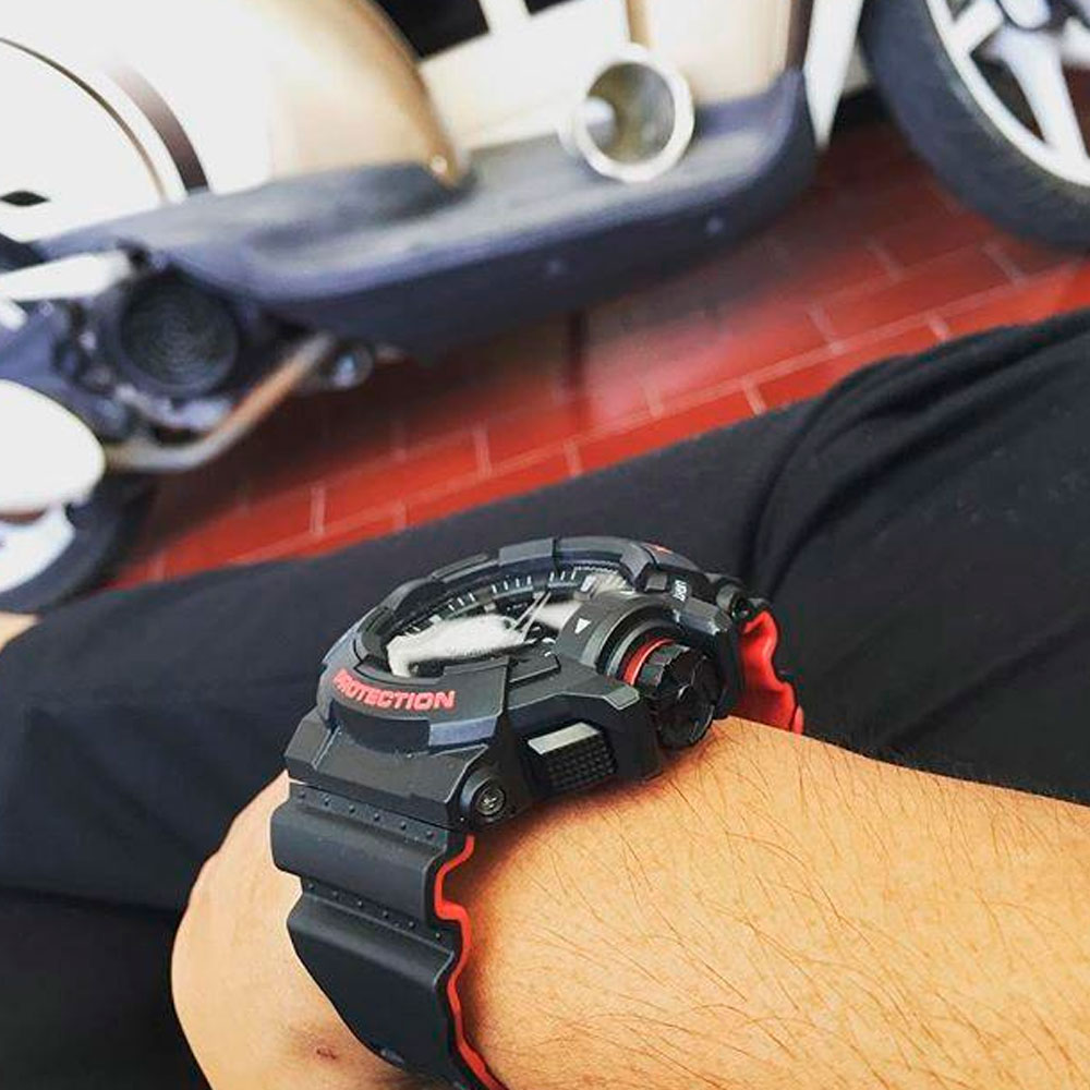 Японские наручные часы мужские Casio G-SHOCK GA-400HR-1A с хронографом | Casio 